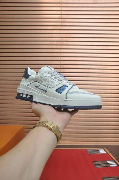 Picture of Louis Vuitton Shoes _SKULVsz35-3939-45hnx060416406